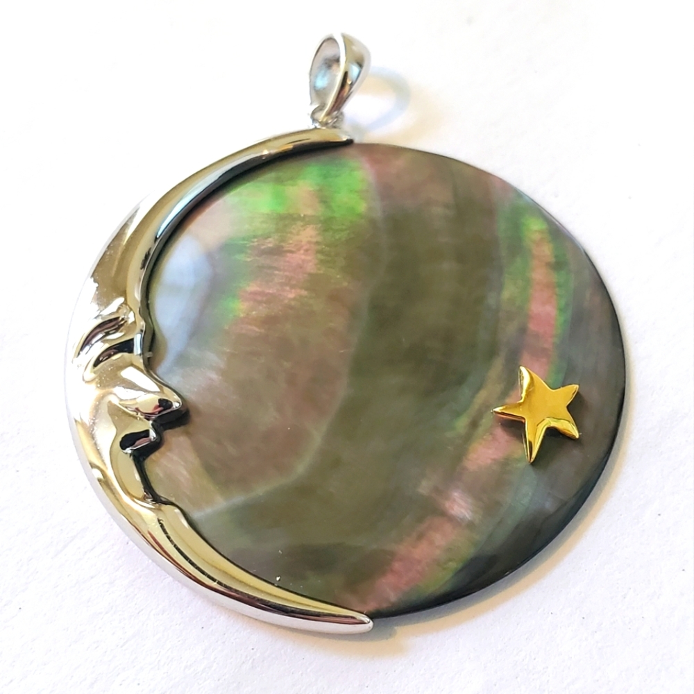 Beautiful Vintage Man in the Moon Sterling/Abalone Pendant